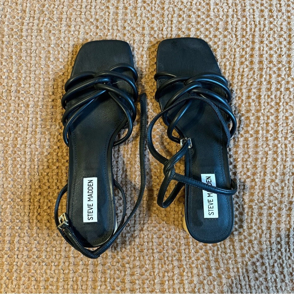Steve Madden Black Sandal block heels
